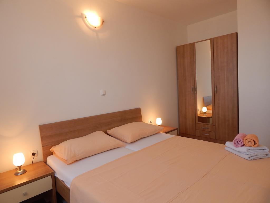 Apartments Sofija Podstrana Eksteriør billede