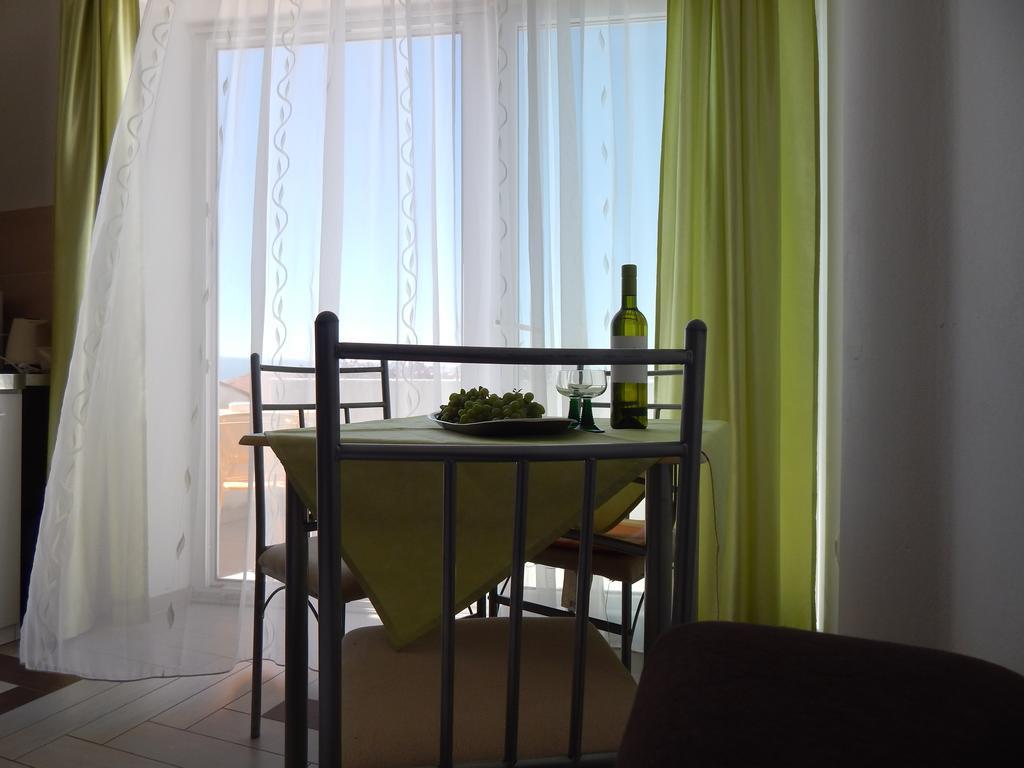 Apartments Sofija Podstrana Eksteriør billede