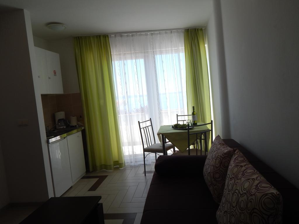 Apartments Sofija Podstrana Eksteriør billede