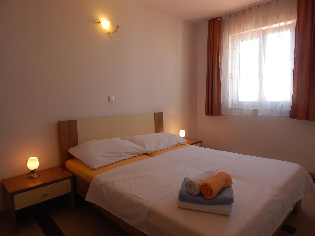 Apartments Sofija Podstrana Eksteriør billede
